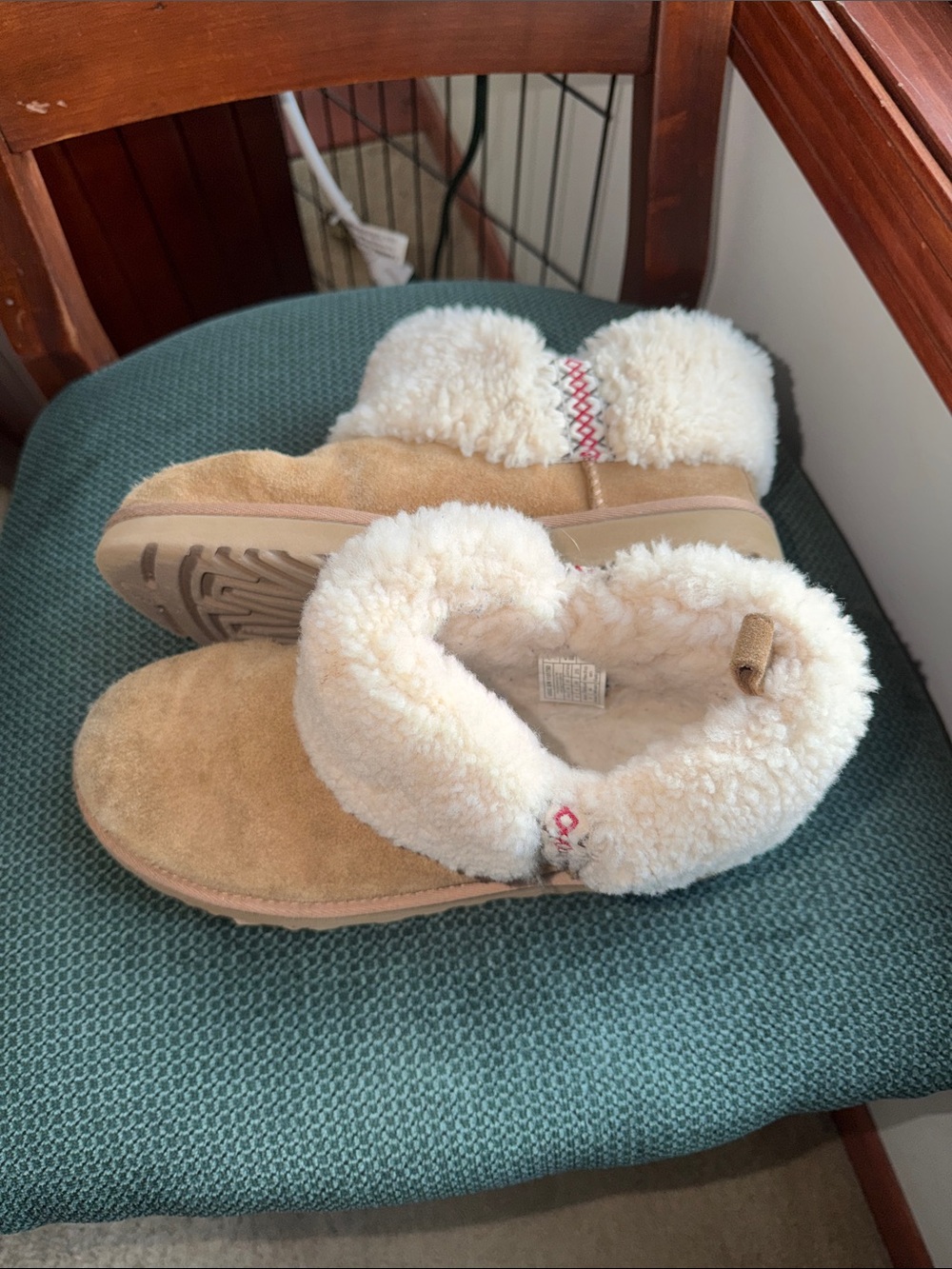 UGG Classic Mini Braided Cozy Shearling-Lined Boots - Chestnut